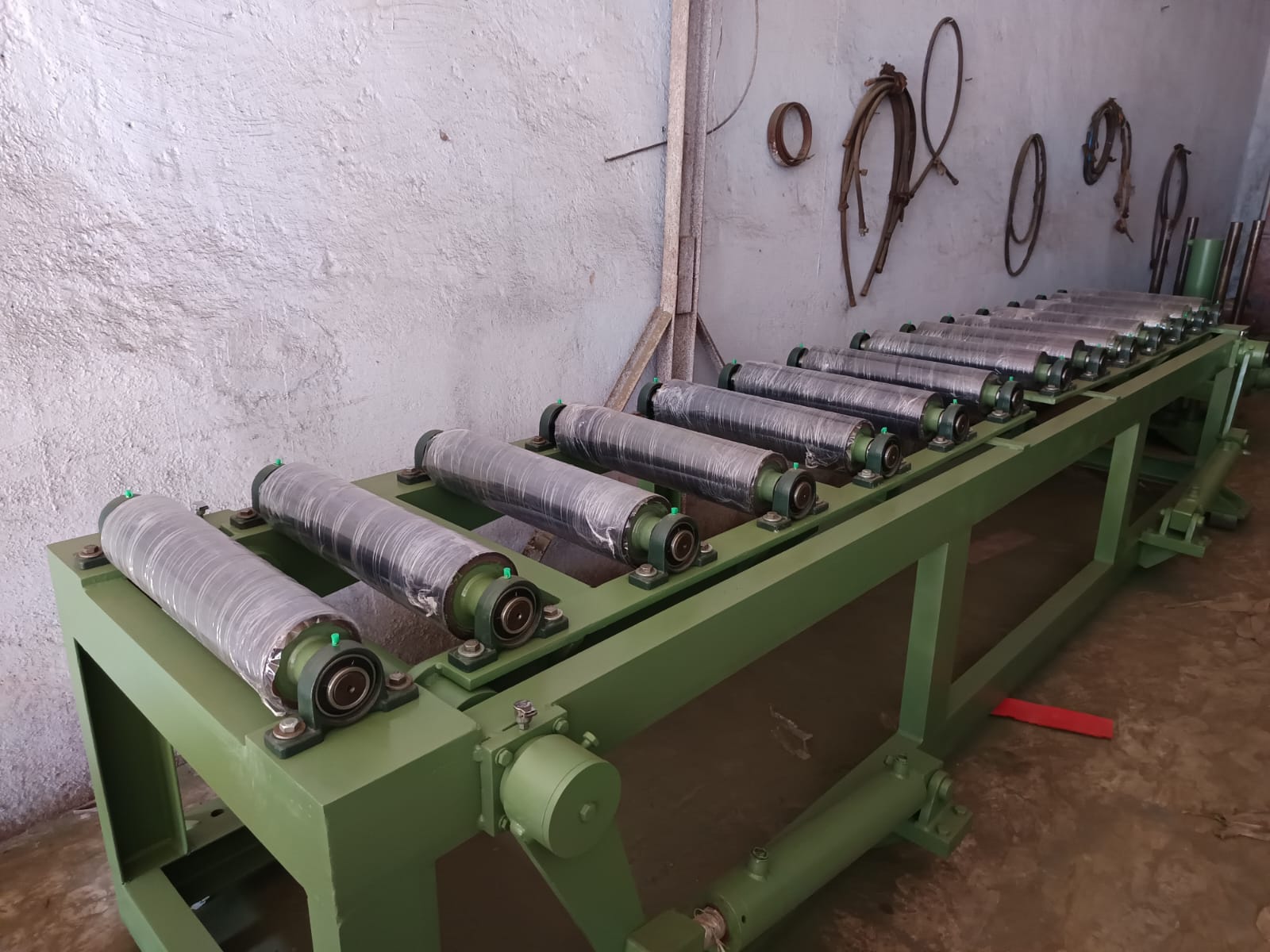 Conveyor / Roller Table - Friend Engineering Works